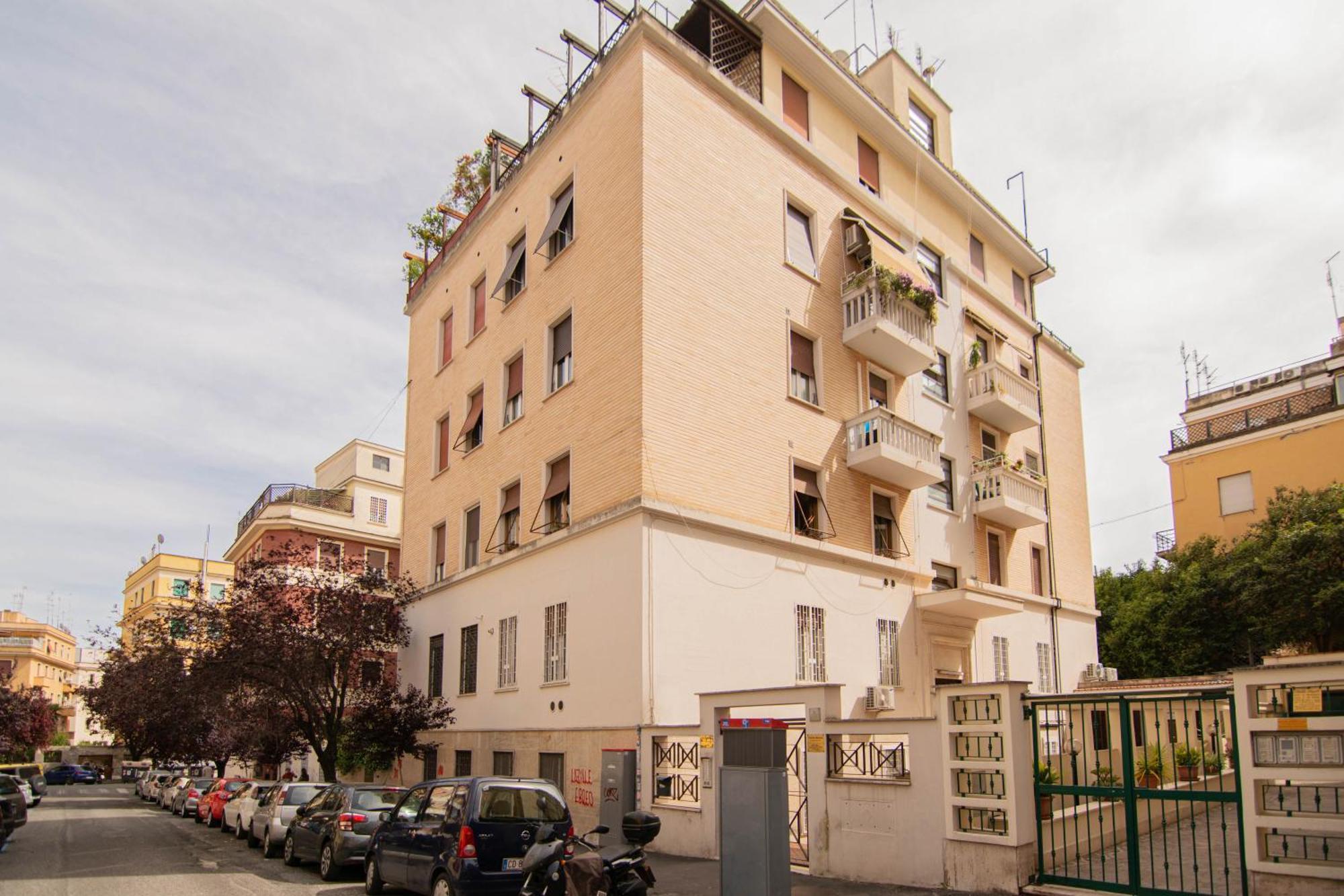 Domus Eroi Apartamento